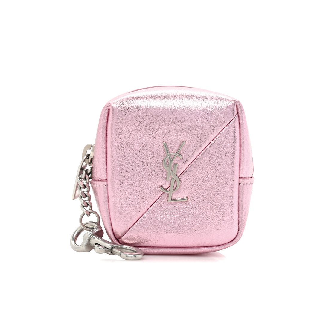白パンツシャツ財布キャップバッグベルトにサンローランサンダル サンローラン SAINT LAURENT 財布 二つ折り財布 折りたたみ財布